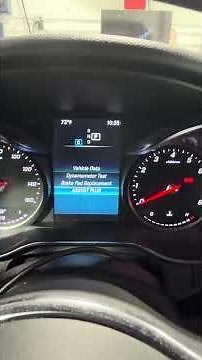 2020 Mercedes GLC300 oil light reset