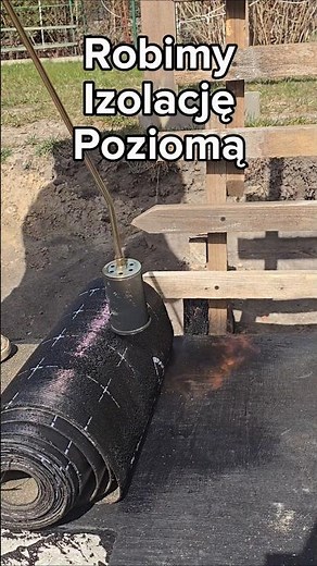 Papa termozgrzewalna. Izolacja fundamentów #budowadomu #pracebudowlane #fundamenty #diy #budowa