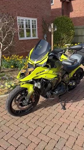 BMW R 1300 GS Custom – This Adventure Bike Looks INSANE!
