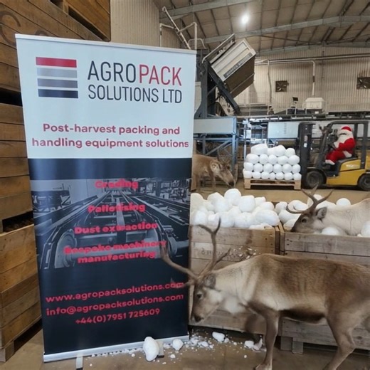 Season's Greetings and a Look Ahead to 2026 from #AgropackSolutionsltd As 2025 draws to a close, we at Agropack Solutions want to extend our warmest wishes for a Merry Christmas and a Happy New Year. This past year has been remarkable for our business, and we could not have achieved it without your continued support. 2025 brought significant progress through innovation, successful installations, and creative design. Highlights included industry nominations and media coverage of our post-harvest 