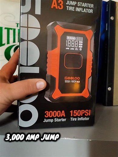 Gooloo A3: Compact Jump Starter and Tire Inflator