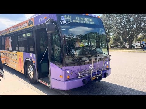 Orlando LYNX: 2015 40ft Gillig BRT #176-415 On FastLink 441 @ The Florida Mall