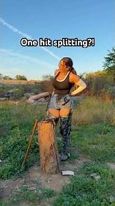 Splitting huge log in one hit with an antique 8 pound re-handled splitting maul - new tools￼