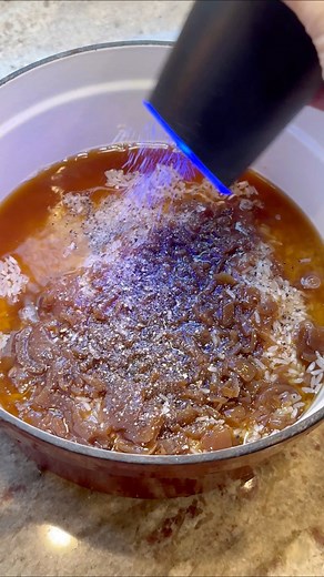 1.1M views · 11K reactions | https://aldentediva.com/2023/10/03/french-onion-rice/ #frenchonion #rice #sidedish #recipes | Al Dente Diva Food & Recipes | Facebook