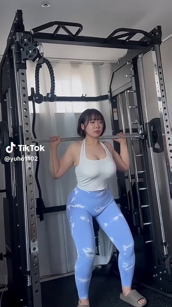 suara asli - malika - D’rash trifhtinkを使っているYuho (@yuho1102)の動画