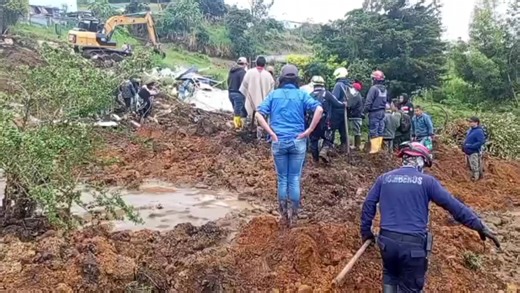 Bomberos Ipiales: Rescate en Mallama tras Tormenta