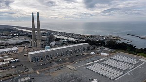 The Largest Lithium-Ion Battery in the World Keeps Melting