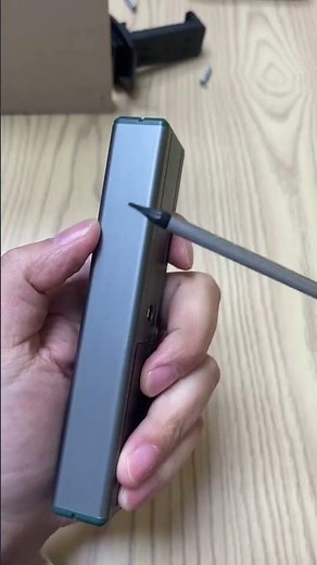 Crosshai laser pointer, level, green light infrared, sales model pen, straight line.