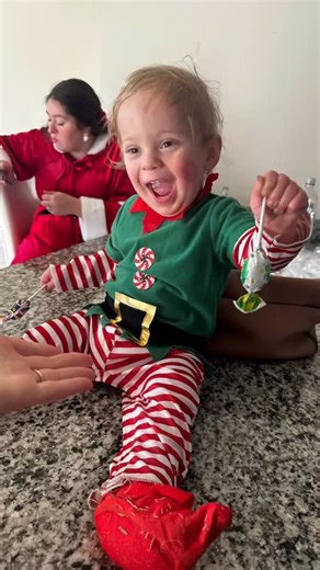 15 reactions · 3 comments | HAPPY HALLOWEEN!! Hope y'all have the Best Night Ever!#halloween #fun | Boone's Bagels & Marketplace | Facebook