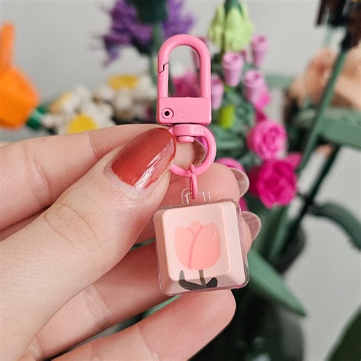 Clicky Pink Tulip Fidget Keycap Keychain - Etsy