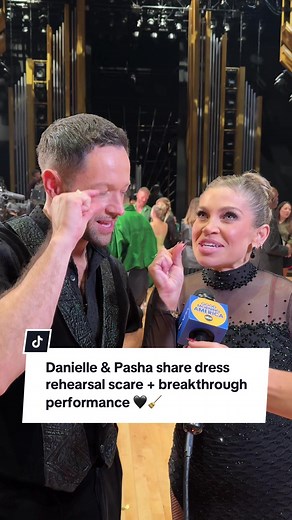 This team built trust & broke barriers (not noses) in the ballroom this week🪩🧹 @PashaPashkov @daniellefishel #pashapashkov #daniellefishel #dancingwiththestars #dwts