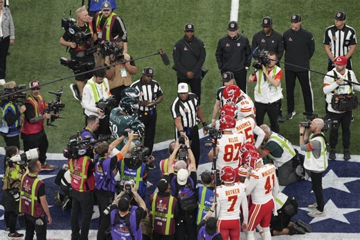 Super Bowl LX Coin Toss Odds: Heads vs Tails Prediction & Trends for Bettors