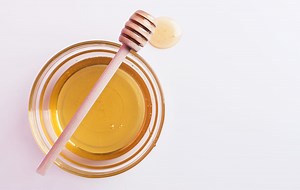 You Shouldn't Be Eating More Than This Amount Of Honey Every Week