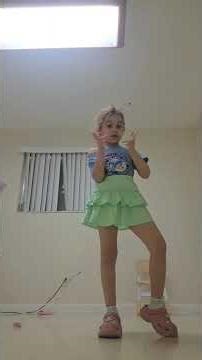 Cash machine by oliver tree.