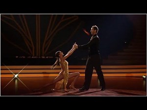 Pascal Hens und Ekaterina Leonova überraschen mit dem Tango