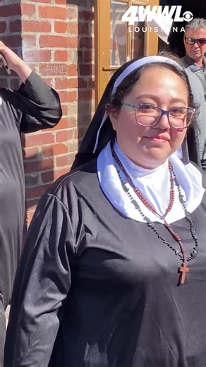 15K views · 182 reactions | Early Halloween scenes in the French Quarter  Crowds are already in costume ahead of tonight’s celebrations https://www.wwltv.com/article/news/crime/from-ghosts-to-ghouls-where-to-celebrate-halloween-in-new-orleans-events-fun-haunted-house-scary-spooky-holiday/289-a8e73049-4760-47cb-98cb-f80274e308c9?utm_medium=social&utm_source=facebook_WWLTV | WWLTV | Facebook