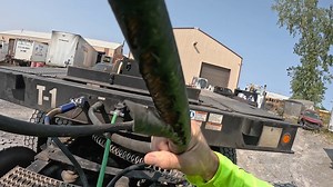 Fans of Ron Pratt know what he likes, and he's a fan of the Center Post Mount from Zip's AW Direct. Check out this review he did for us after he installed this EZ Claw system on one of his flatbeds. #Zipsawdirect #Truck #Trucking #Trailer #Tractortrailer #Semitrailer #Hoses #Cab #Chassis #Haul #Hauling #Heavyhaul | Zip's AW Direct