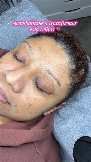 ✨ Nano Brows & Shading ✨ La técnica ideal si buscas cejas naturales pero definidas 💖 🔸 Nano Brows: trazos finos que imitan el vello real 🔸 Shading: sombreado suave para un efecto maquillaje natural ✔️ Rellena espacios ✔️ Mejora la forma ✔️ Resultado elegante y duradero 📍 Atlanta, GA 📲 Agenda tu cita por DM #NanoBrows #ShadingBrows #CejasPerfectas #Micropigmentacion #AtlantaBrows