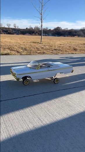 Tiny Titan: RC Lowrider's Big Jumps!