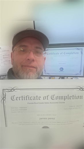 Another milestone achieved! Congratulations to our latest RealEstateU graduate! Ready to get licensed? Get started at realestateu.com. #RealEstateU