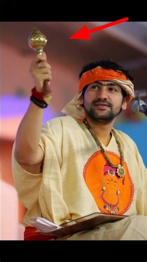 जरा ध्यान से देखे बाबा के हाथ को | bageshwar dham new short | bageshwar dham live #bageshwardhamlive