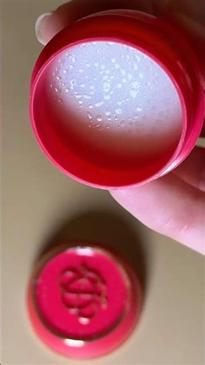 The little "miracle jar" you need in your bag! ✨ #oriflame #beauty