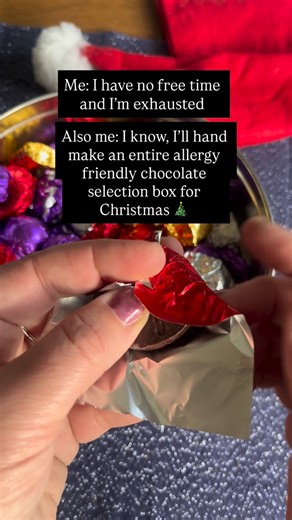 Lucy, allergy friendly baking and recipes on Instagram: "Friendly Quality Street! Sometimes I don’t stop when I should! I’m so determined that my girls won’t miss out on any experience due to allergies I do my best to recreate anything that isn’t safe. This year my mission has been an allergy friendly, dairy-free and nut-free chocolate selection box. ✨Follow @lucysfriendlyfoods for all the best allergy friendly and vegan recipes ✨ #lucysfriendlyfoods #veganchocolate #dairyfreechocolate #christma