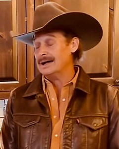Kid Rock says his surprise is a song at Turning Point USA All American Halftime Show he added a verse to it. He added a verse to Cody Johnson “Til You Cant” song. So I bet we will get to see Cody there too!!! 🤘🏼🎶🇺🇸 | Rockin’ G Entertainment