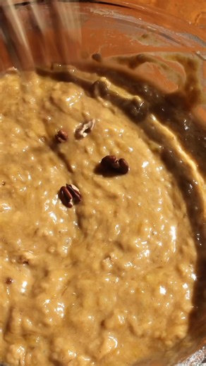 ⬇️ Recipe below! 🍌 Banana Pecan Cake is a soft and fluffy cake and the perfect recipe to use up your browning bananas! Recipe here - https://taffeybakery.com/banana-pecan-cake/ OR comment RECIPE to get it sent directly to your inbox! 🩷 | Taffey Bakery