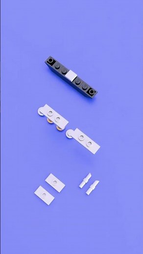 Mini Titanic? 🚢 Building a Liner with 14 LEGO Parts!