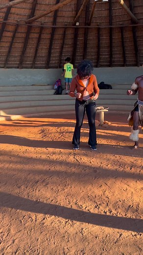 4.4K views · 211 reactions | Que honra poder aprender a dança tradicional da Tribo Zulu na África do Sul. Gratidão  #zulu #tribe #zuludance #zulugirl #zuluculture | efibrazilchannel | Facebook