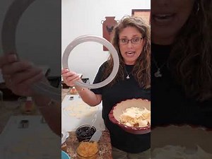 Pampered Chef 9" Springform Pan - Pull-Apart Pie