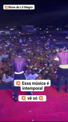 115K views · 10K reactions |  Essa música é intemporal, vê só o que aconteceu no show do Lil Magro . #angola #portugal #brasil #viralreels | Puto Milagre Músico | Facebook