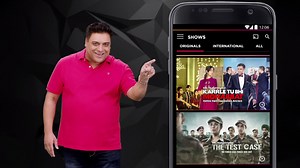 It's that simple! Ram Kapoor shows you how easy it is to download the #ALTBalaji App, kahi bhi, kabhi bhi. Watch #KarrleTuBhiMohabbat today! http://bit.ly/2oebb9g #ALTBalajiOriginal #BingeKaro - Official Ram Kapoor | ALTBalaji