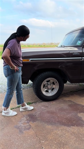 Searching for the Cajun Mama: Help Needed!