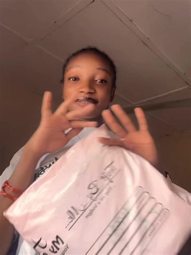 PR PACKAGE FROM @THRIFT_BY_MK