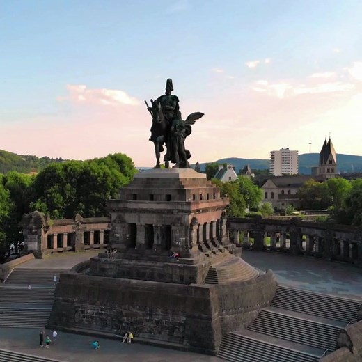 87K views · 1K reactions | Mehr als 300 Angebote verfügbar. | Kurzurlaub.de | Facebook