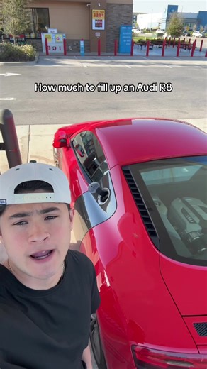 Cost of Filling Up an Audi R8