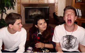 【collins key】老美奇葩整人怪味豆大挑战