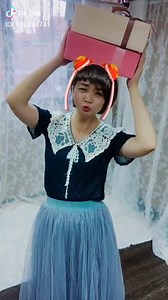 藍师傅我真撑不住啦~~ 大家千呼万唤的Ruby影片来啦！！ 为大家介绍这位就是我们的老板 有没有很活泼可爱！！ Ruby身上穿的衣服 是我们家的热销哦 快来逛 https://www.rubyscollection.com/l.php?4v4c9 #RubysCollection #Ruby | Ruby's Collection | Facebook