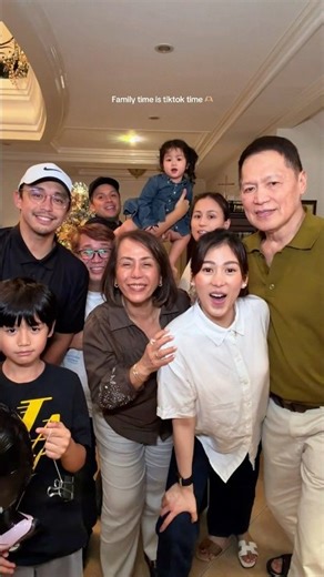 Happy and healthy new year everyone!!! 2026!!! 🎉🎈🫶🏼