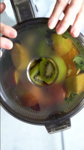 Cold Pressed Juice with Kuvings AUTO10