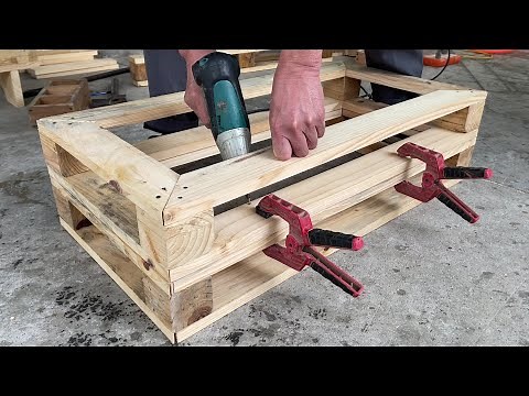 DIY Ideas Wooden Pallet - How to Make A Garden Planter out of Scrap Wood and A Pallet