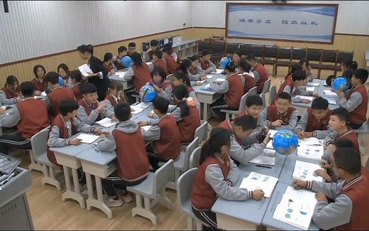 初中地理创新实验课《地球的自转、昼夜更替现象》