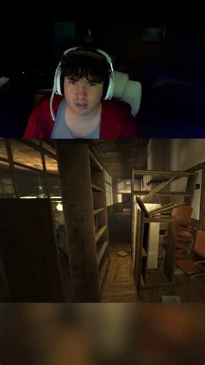 say hi to geekbob #fyp #gaming #horror #scary #foryou #viral #jumpscares #reaction #outlast