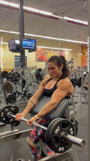 What you think is what you become 💪 2022 Olympia Women Natalia Abraham Coelho #hardcore #motivation #fitness #fitnessmotivation #short #girlmotivation #musclegirl #flexchallenge #workout | Muscle Girls