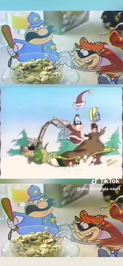 🎶 Coooookie Crisp! 🍪🎄 Nothing said ‘holiday season’ like the Cookie Crisp Christmas commercial — Santa sneaking cereal, the thief causing chaos, and that jingle stuck in your head till January. 😂✨ If you remember this playing between cartoons, your childhood Christmas mornings were legendary. 👉 Follow for more retro cereal commercials, 80s/90s holiday nostalgia, and classic cartoon ads that taste like childhood. #oldcommercials #80sbaby #90skid #retrotv #saturdaymorning