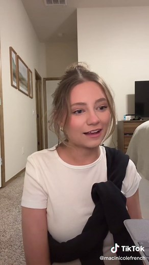 Heartfelt Maid of Honor Toast Examples for Weddings