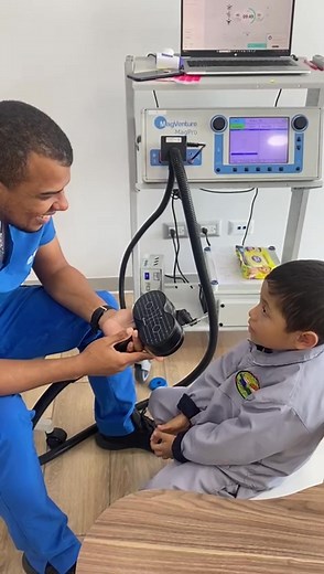 🧩✨ MERT: Una Nueva Esperanza en el Tratamiento del Autismo ✨🧩 Descubre cómo la Terapia de Neuromodulación con Respuesta Medida (MERT) puede transformar vidas. 💙 Este tratamiento innovador y no invasivo ayuda a mejorar la atención, el lenguaje, la regulación emocional y la calidad del sueño en personas con autismo. 🌟 📩 ¡Contáctanos hoy y descubre cómo podemos ayudar a tu ser querido a alcanzar su máximo potencial! 💙 | Brain Treatment Center Latinoamérica