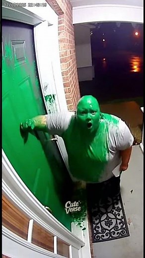 Instant karma: Hulk edition🟢